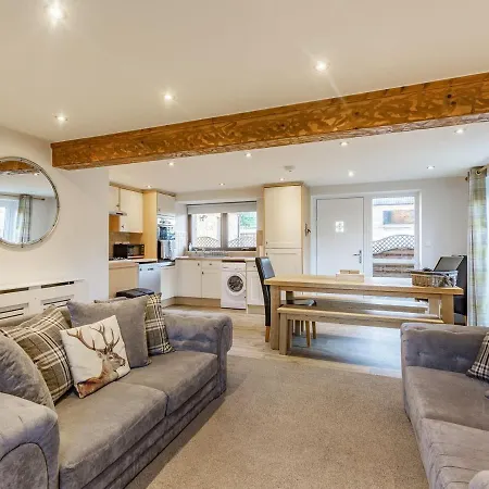 Owls Rest - Iua * Filey