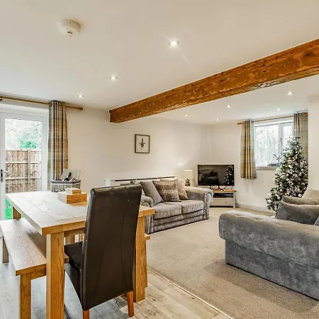 Owls Rest - Iua Holiday home *