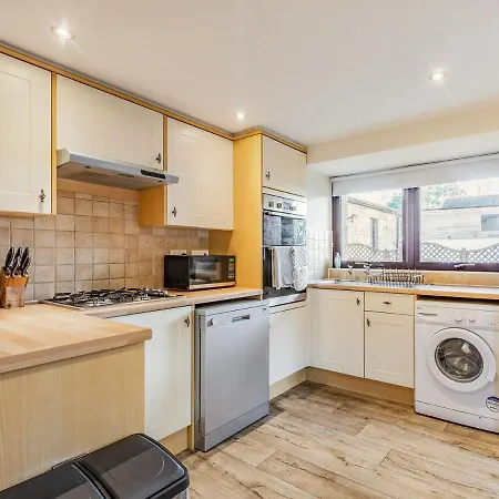 Owls Rest - Iua Filey